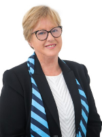 Robyn Tyson - Real Estate Agent