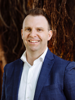 Scott Robertson - Real Estate Agent