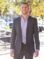 Ivor Thomas - Real Estate Agent