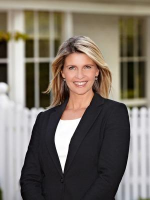 Nikki McCarthy - Real Estate Agent