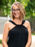 Rachel Blok - Real Estate Agent