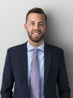Alexander Overs - Real Estate Agent