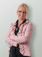 Sandra Greaves - Real Estate Agent