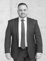 John Yannakis - Real Estate Agent