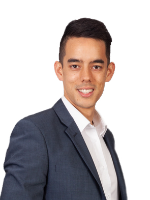 Justin Yip - Real Estate Agent