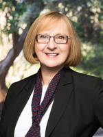 Sophia Tangey - Real Estate Agent