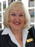 Janis Paul - Real Estate Agent