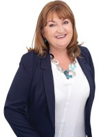 Gabrielle Abbott - Real Estate Agent