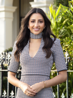 Cristina Porto - Real Estate Agent