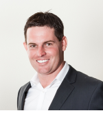 Aaron Thompson - Real Estate Agent