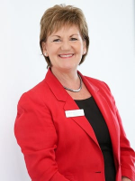 Joan Naldrett - Real Estate Agent