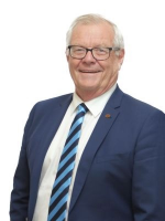 Ian Harvy - Real Estate Agent