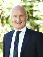 Daniel Watt - Real Estate Agent