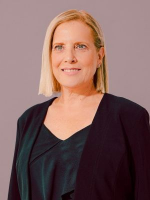 Annamaria Varelias - Real Estate Agent