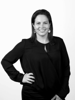 Sarah Burke - Real Estate Agent