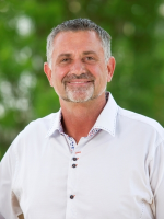 Michael Wardlaw - Real Estate Agent