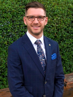 Robert Freeman - Real Estate Agent