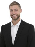 Jacob Montgomery - Real Estate Agent