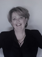 Sophie Desprez - Real Estate Agent