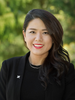 Sue Li - Real Estate Agent