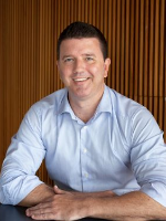 Damien Keyes - Real Estate Agent
