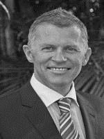 Hendrik Van Aswegen - Real Estate Agent