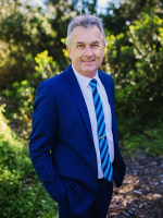 Colin Tunn - Real Estate Agent