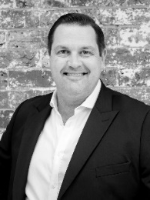 Damien Ogilvy - Real Estate Agent