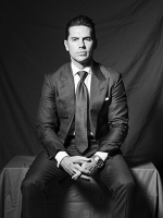 Maclay Longhurst - Real Estate Agent