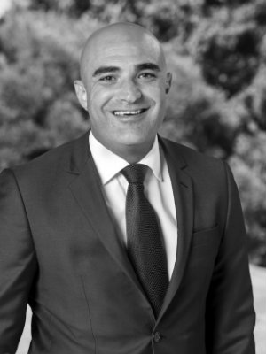 Nazih Abbouchi - Real Estate Agent