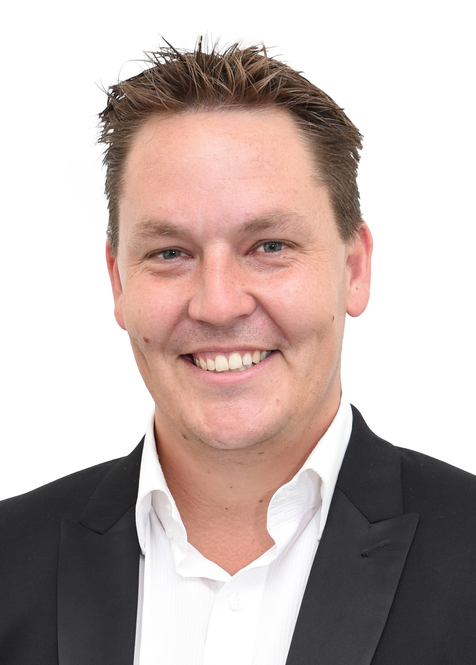 Damian Montgomery - Real Estate Agent