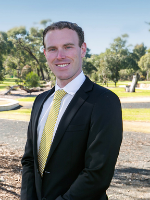 Aarryn Cooper - Real Estate Agent