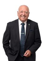 Mike Foenander - Real Estate Agent
