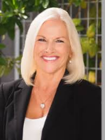Pam Thomas - Real Estate Agent