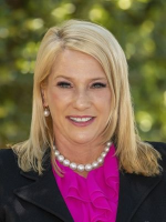 Sonya Treloar - Real Estate Agent
