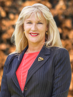 Jacqueline Johns - Real Estate Agent