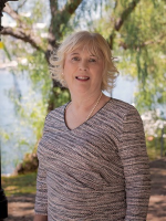 Eleanor Fitzpatrick - Real Estate Agent