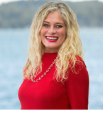 Lani Greyling - Real Estate Agent