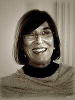 Alma Clark - Real Estate Agent