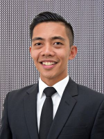 Flo Carreon - Real Estate Agent