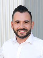 Adrian Tsavalas - Real Estate Agent