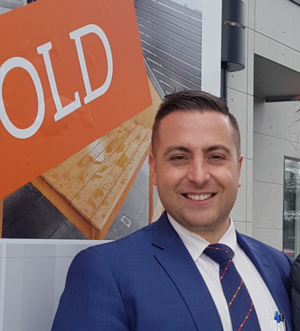 Adrian Kay - Real Estate Agent