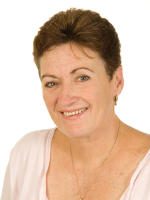Robyn Staggard - Real Estate Agent