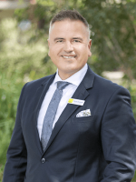 Steven Gruevski - Real Estate Agent
