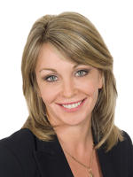 Dee Sheehan - Real Estate Agent