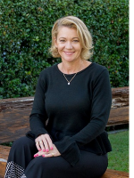 Meaghan Bakker - Real Estate Agent