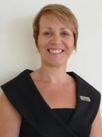 Lisa Cox - Real Estate Agent