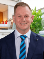 Simon King - Real Estate Agent