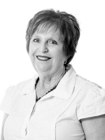 Dorothy Palmer - Real Estate Agent