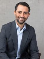 Eddie Eyou - Real Estate Agent